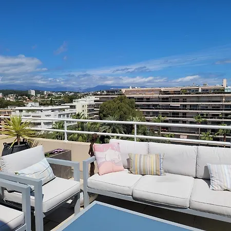 Square Pauline T3 Terrasse Vue Apartment *